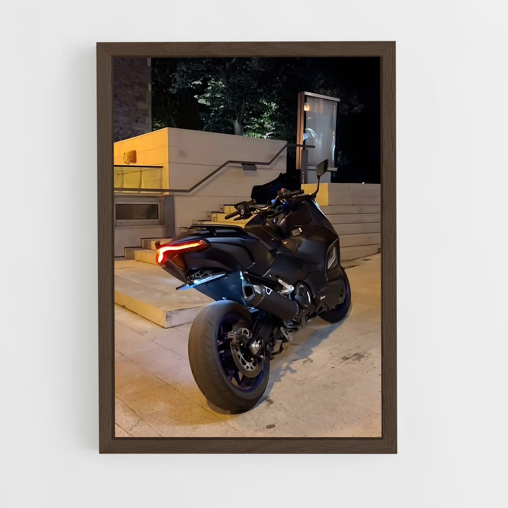 Poster Tmax Éclatant 560 – affiche Yamaha (vue 5)